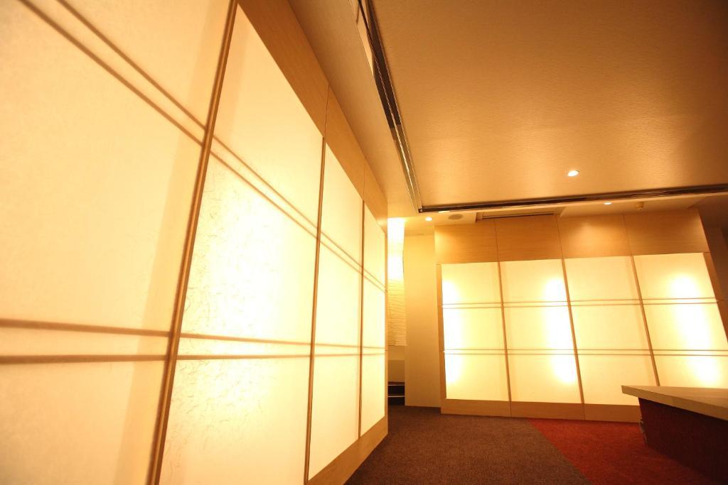 Hotel Sunline Kyoto Gion Shijo Екстер'єр фото