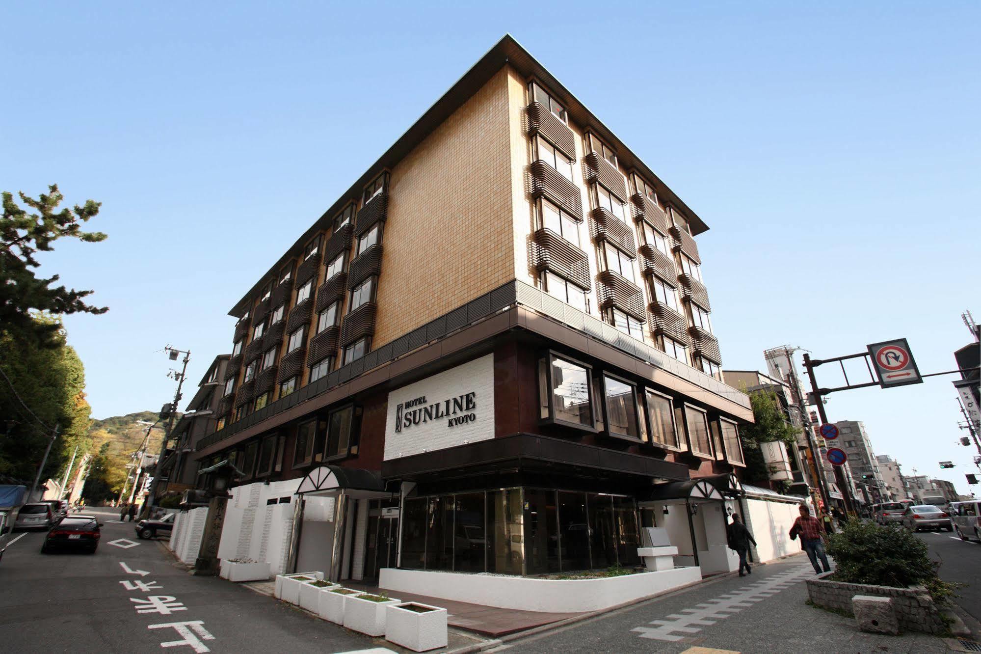 Hotel Sunline Kyoto Gion Shijo Екстер'єр фото